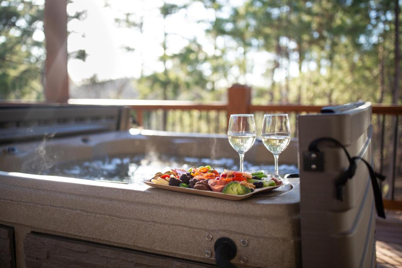 New Luxury Cabin, Hot Tub, Forest Views,Hotel Style Amenities Броукън Боу Екстериор снимка