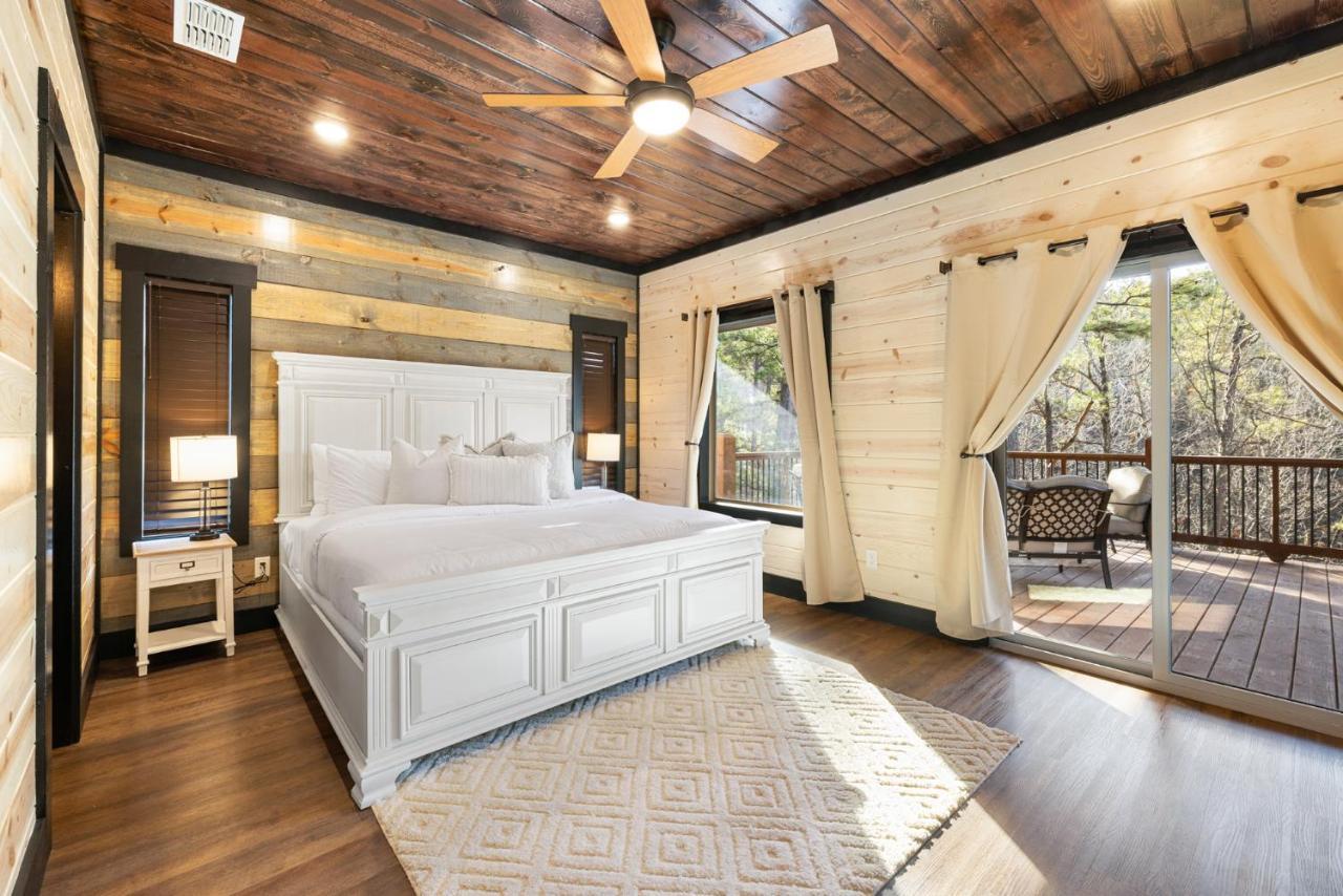 New Luxury Cabin, Hot Tub, Forest Views,Hotel Style Amenities Броукън Боу Екстериор снимка